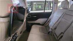 تۆیۆتا لاند کروزەر